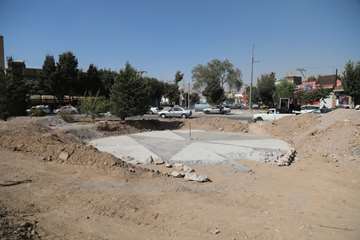 عملیات احداث میدان آتشگاه  خمینی شهر